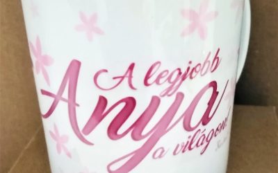 Anya csak egy van